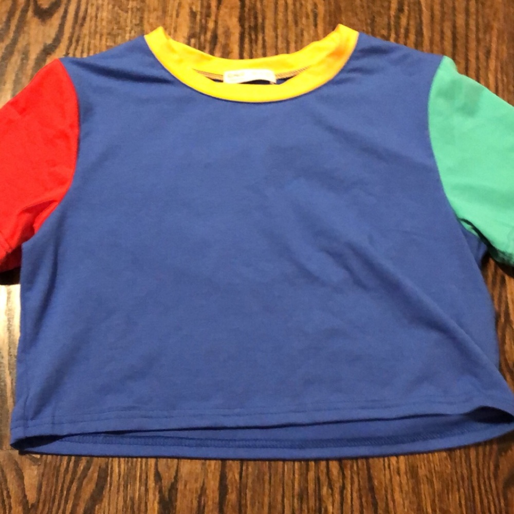 Cropped shirt